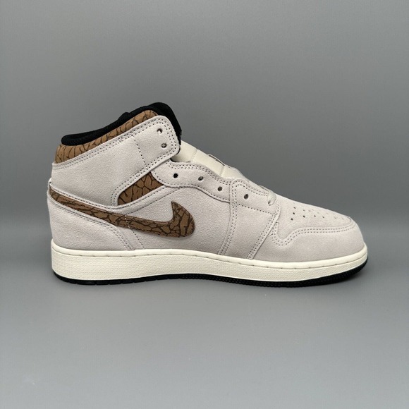 Jordan 1 Mid SE Brown Elephant Shoes DZ5369-102 Men's /Youth 7 Women's 8.5 - Picture 11 of 12
